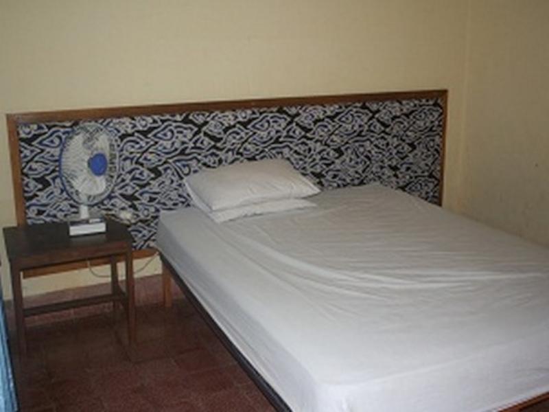 Mertha Jati Hotel Кута Экстерьер фото