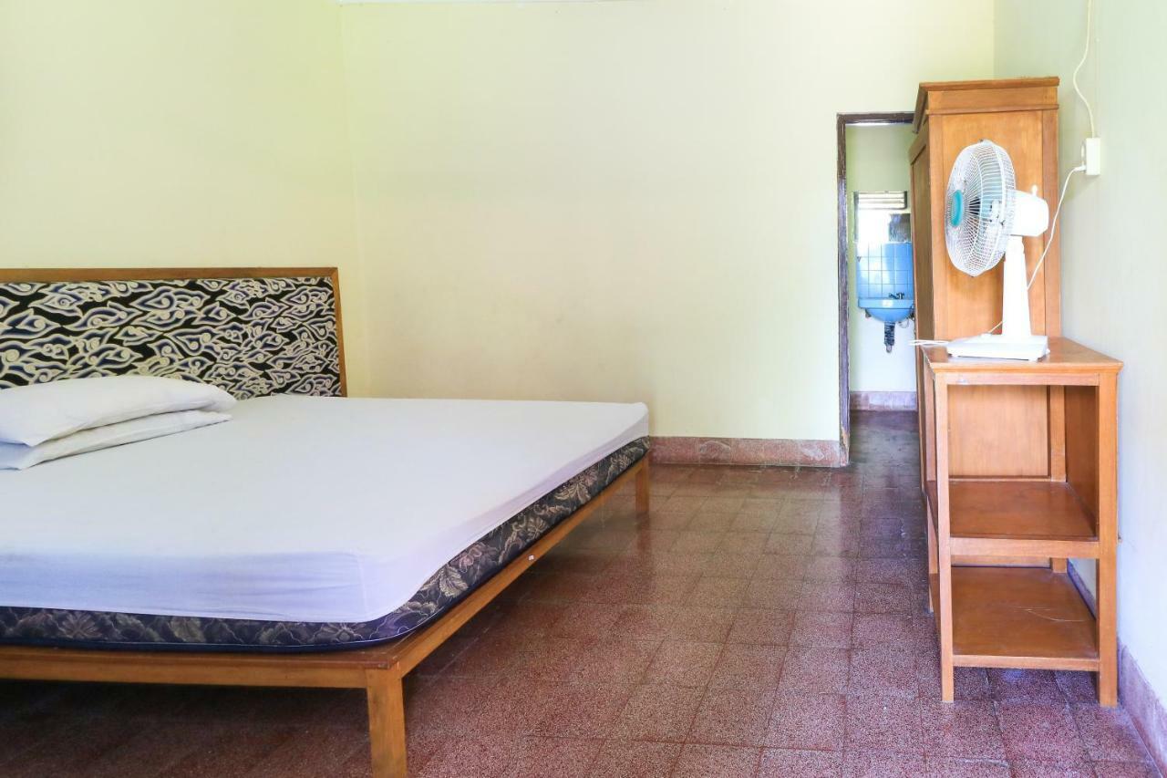 Mertha Jati Hotel Кута Экстерьер фото