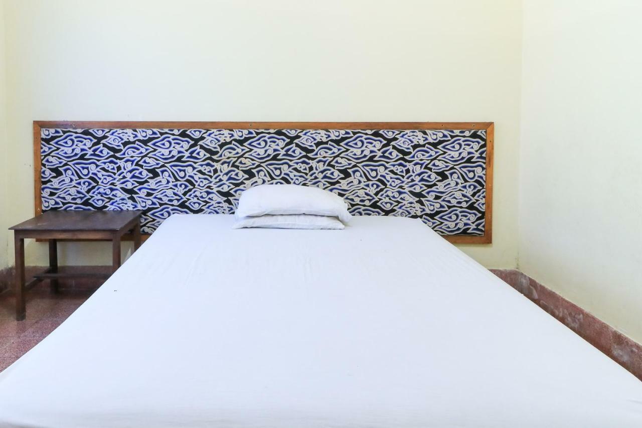 Mertha Jati Hotel Кута Экстерьер фото